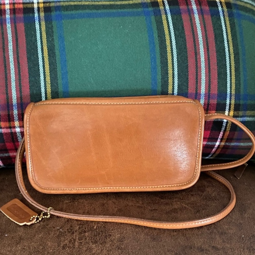 Vintage Coach NYC 9655 Small Zippered Pouch